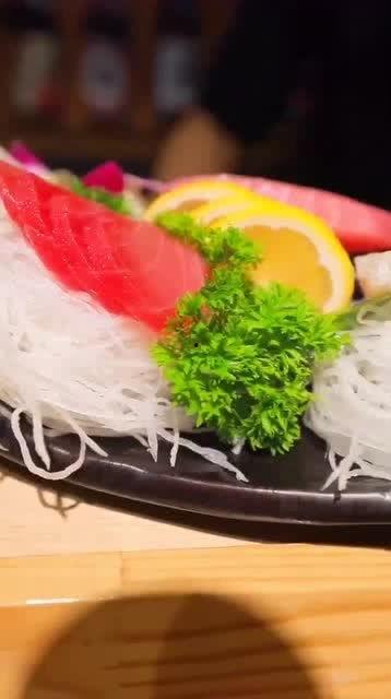 做寿司的视频,跟随视频学做美味寿司