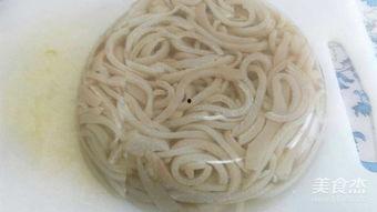 皮冻的做法视频,轻松掌握家常美味