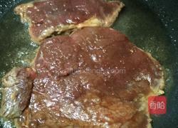 黑胡椒牛排的做法视频,香浓滋味，轻松上手的家庭烹饪教程