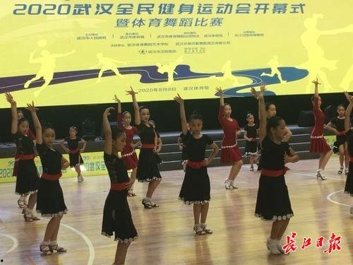 少年拉丁舞视频,少年拉丁舞者的激情演绎