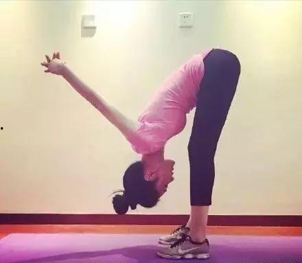 运动后拉伸动作视频,运动后拉伸动作视频精华解析