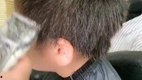 儿童剪发视频,趣味互动，见证宝宝成长瞬间