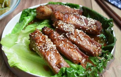 烤排骨视频,美味诱人，轻松学会的烹饪教程