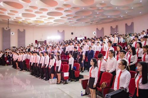 毕业演讲视频,青春足迹，梦想启航