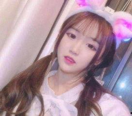 杨清柠视频,青春活力与时尚态度