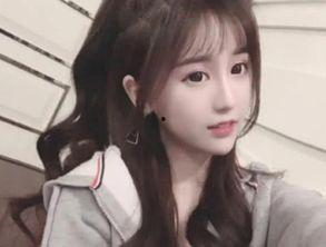 杨清柠视频,青春活力与时尚态度