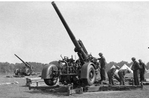 炮弹车视频,揭秘现代战争利器