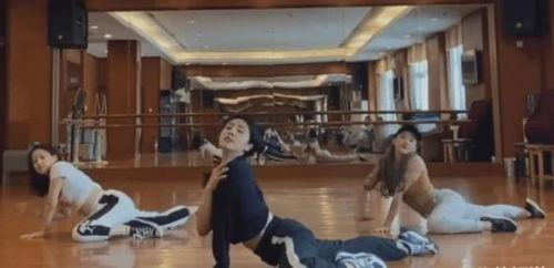 孙莉跳舞视频,惊艳演绎舞蹈之美