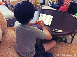 玩魔方的视频,跟随视频轻松掌握魔方玩法