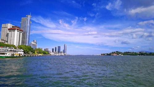 厦门旅游视频,漫步鼓浪屿，探寻海岛风情