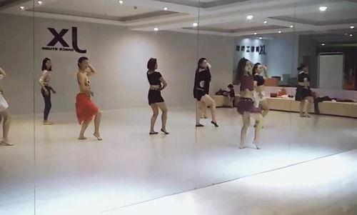 领舞视频,领舞视频中的视觉盛宴