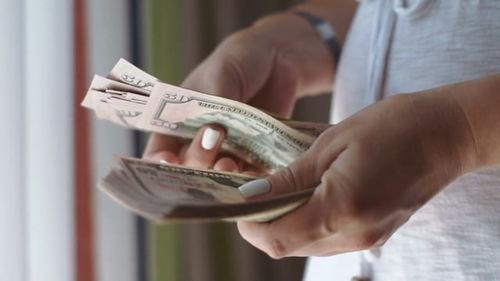 关于钱的视频,视频深度解析