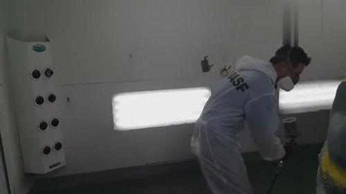 喷漆视频喷油漆的视频,轻松掌握喷油漆技巧