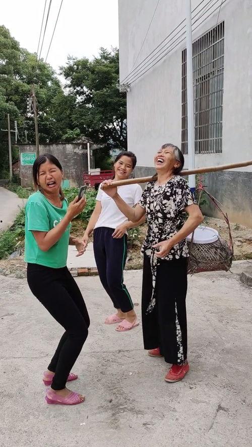 踩踏调教视频,一场道德与伦理的较量