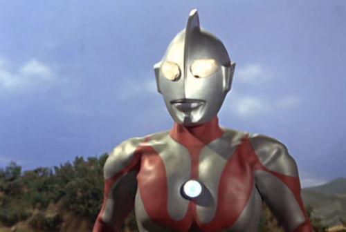 奥特曼打奥特曼视频,激战正酣，谁将问鼎宇宙霸主？