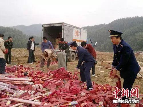 过年放炮视频,一场视觉盛宴的放炮视频回顾