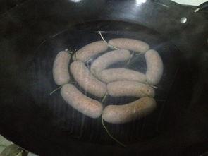 做火腿肠的视频