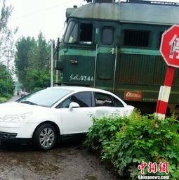 火车撞车视频,火车相撞事故现场直击