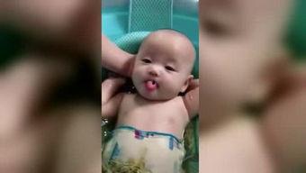 逗趣视频,欢乐瞬间，笑点连连