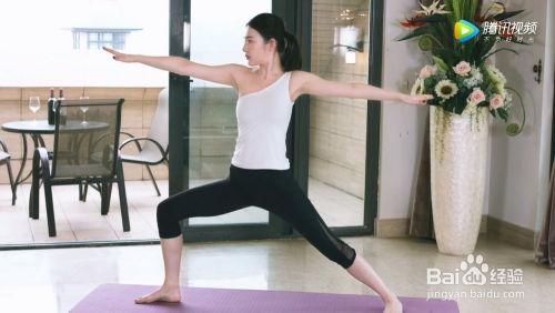 瑜伽瘦肚子视频